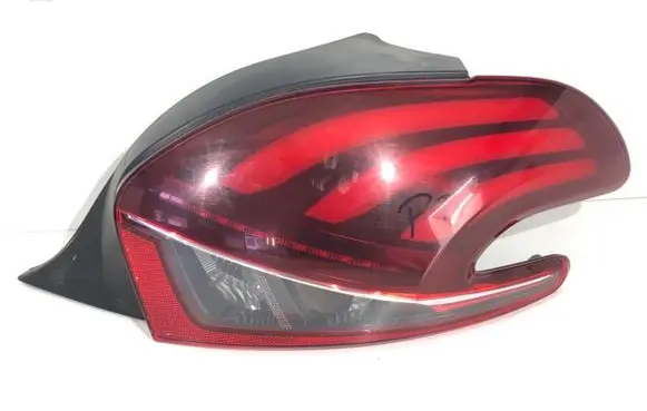 Rear/tail lights