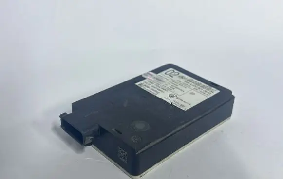 Mercedes-Benz E W213 Distronic sensor radar A0009052507 A0009010605 A0009021634