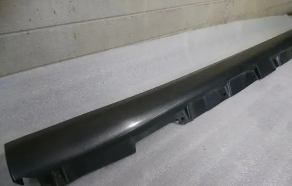 Toyota Avensis T250 Sill 7585105010