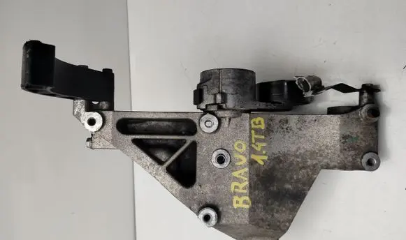 Fiat Bravo Engine mounting bracket 