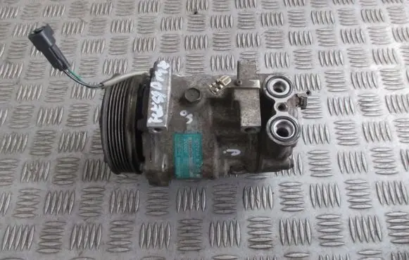 Ford Fiesta Air conditioning (A/C) compressor (pump)