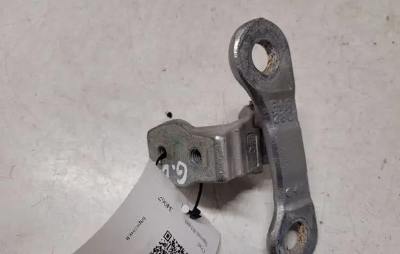 Opel Signum Rear door upper hinge