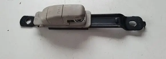 Nissan Leaf I (ZE0) Seat belt height adjuster 