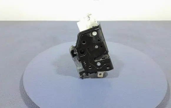 Audi A5 8T 8F Front door lock 8X1837015C