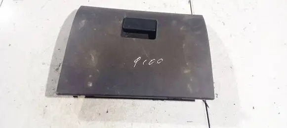 Ford Focus C-MAX Glove box