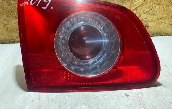 Volkswagen PASSAT B6 Tailgate rear/tail lights 27449002