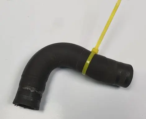 Mercedes-Benz A W169 Engine coolant pipe/hose A6402033282