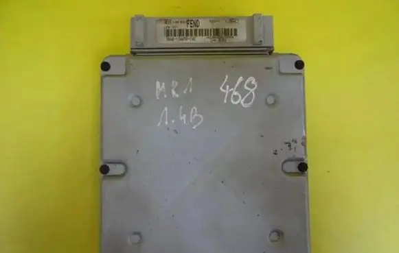 Ford Mondeo MK I Engine control unit/module 98AB12A650CWE 98AB-12A650-CWE