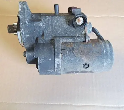 KIA Carens II Starter motor