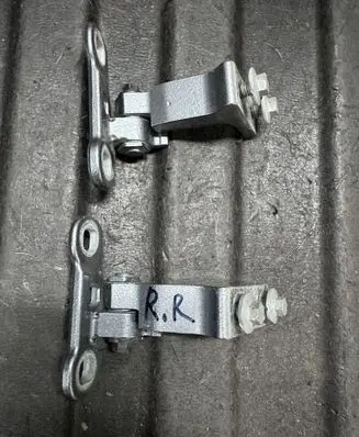 Volvo S90, V90 Rear door hinge set 31371587 A046572 31424588