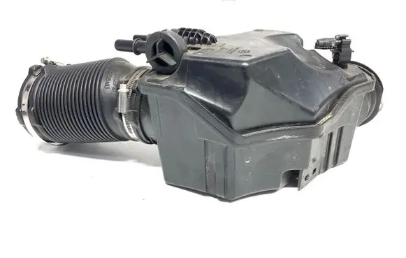 Volvo XC60 Air intake hose/pipe 32298336