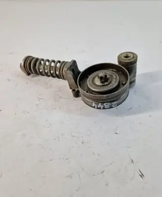 Opel Corsa E Alternator belt tensioner 25195388