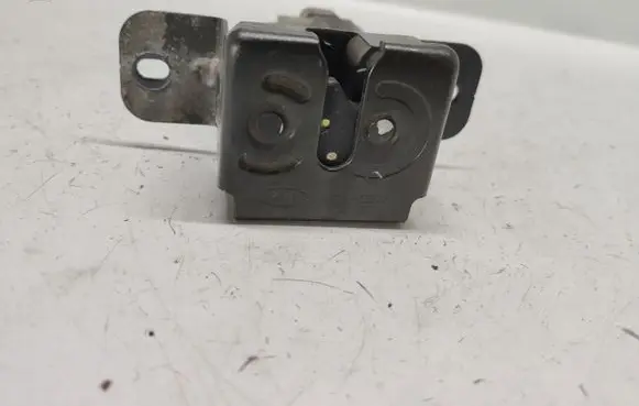 KIA Sorento Tailgate window lock/catch/latch 871303E000
