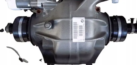 BMW X4M F98 Rear differential 8047172