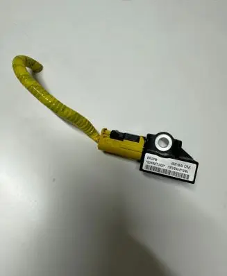 Honda CR-V Airbag deployment crash/impact sensor 77970SWAE113M4 5WK43786