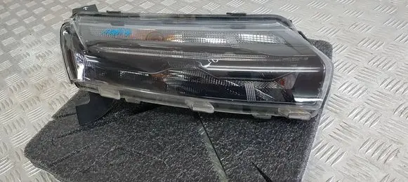 Dacia Spring Headlight/headlamp 266008993R LN5001RR