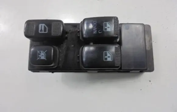 KIA Carnival Electric window control switch 620W06740