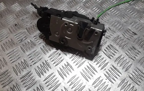 Fiat Idea Front door lock