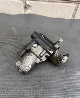 Audi A4 S4 B8 8K EGR valve 059131502B
