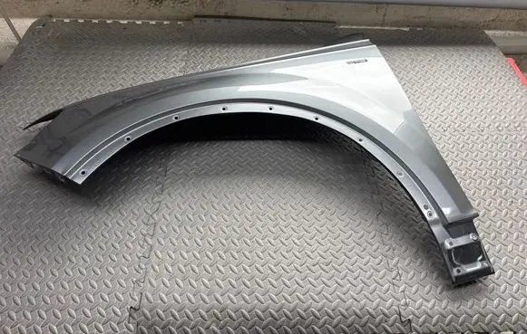 Audi Q7 4M Fender 