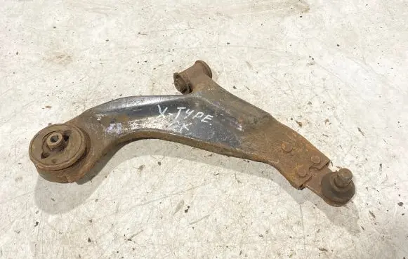 Jaguar X-Type Front lower control arm/wishbone