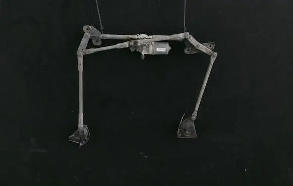 Front wiper linkage