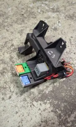 Audi A4 S4 B7 8E 8H Fuse box set 8E1937503