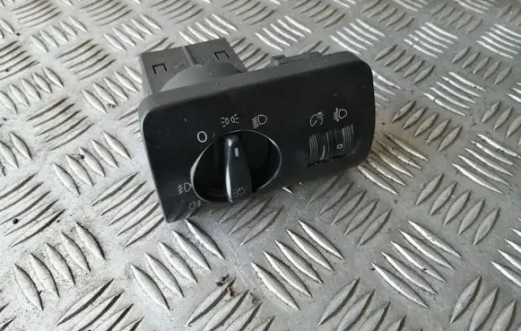 Audi A6 S6 C5 4B Light switch