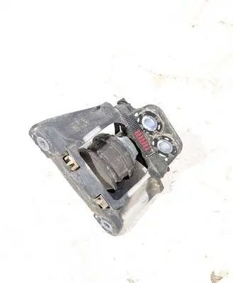 Volvo V60 Engine mount bracket 32137494