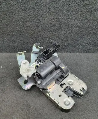 Audi A4 S4 B9 Loading door lock 3G0827503A