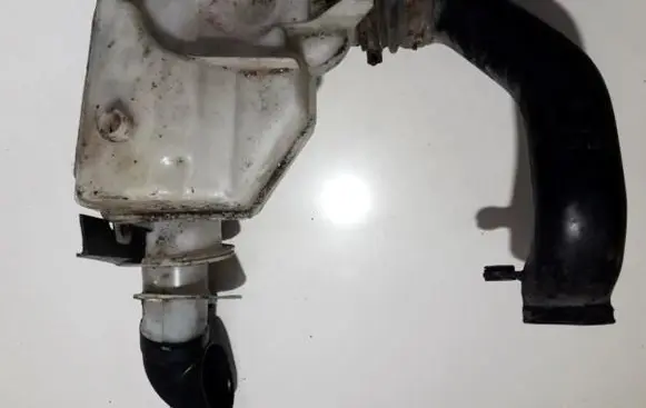 Mazda 323 Air intake hose/pipe
