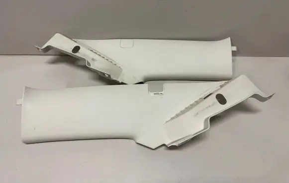 Ford Focus (C) pillar trim CM51F280C46 9125
