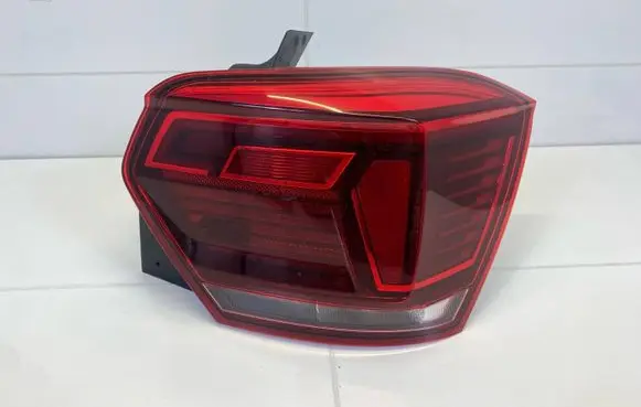 Volkswagen Polo Rear/tail lights 2G0945208B
