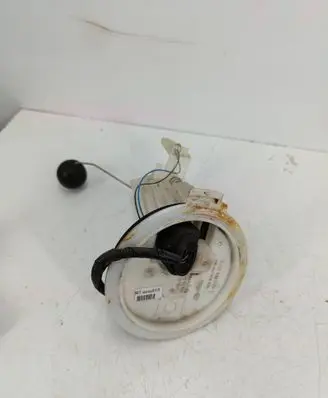 Audi A4 S4 B7 8E 8H Fuel level sensor 8E0201317R 221824090007