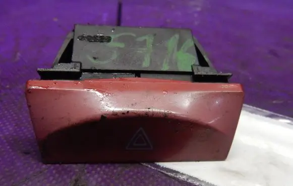 Fiat Stilo Hazard light switch