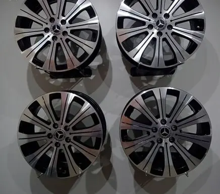 Mercedes-Benz EQA R18 alloy rim A2434010000