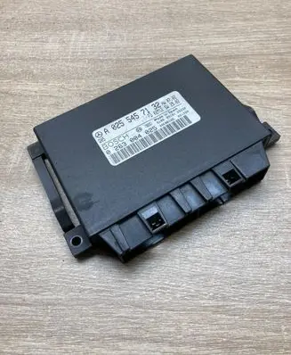Mercedes-Benz E W211 Parking PDC control unit/module A0255457132 0263004025