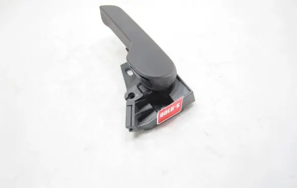 Volkswagen PASSAT B7 Engine bonnet (hood) release handle 1K1823633