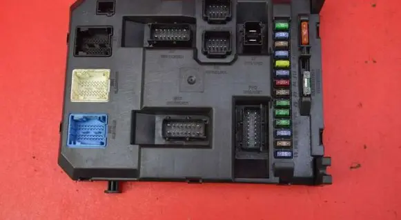 Citroen C3 Fuse box set 9666952280