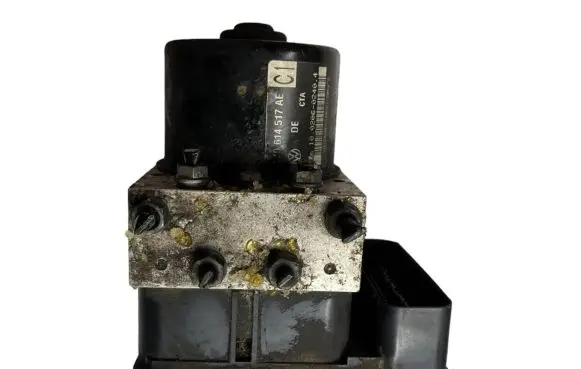 Volkswagen Golf V ABS Pump 1K0907379AC 00005305H0 10096003593