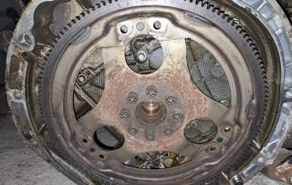 Mercedes-Benz ML W163 Pressure plate 1120320247