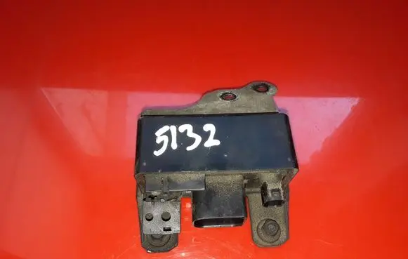 Mercedes-Benz C W203 Glow plug pre-heat relay NOCODE