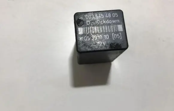 Mercedes-Benz C W202 Other relay 0035454805 05391010