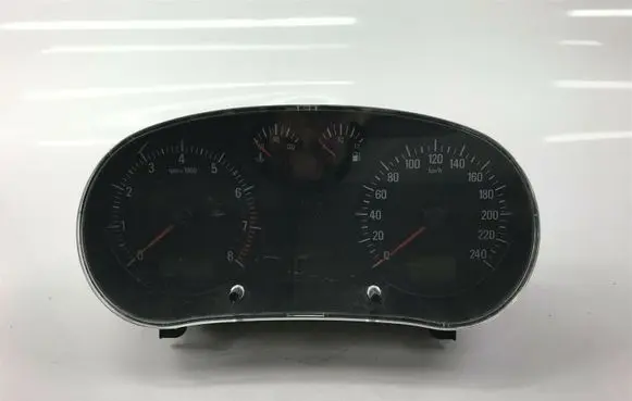 Seat Toledo II (1M) Speedometer (instrument cluster) 110008771 S1067