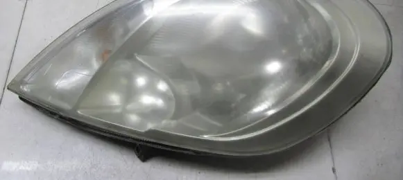 Renault Trafic II (X83) Headlight/headlamp 8200701356