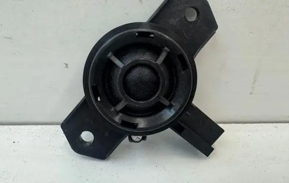 Volvo XC90 Front door high frequency speaker 31350426