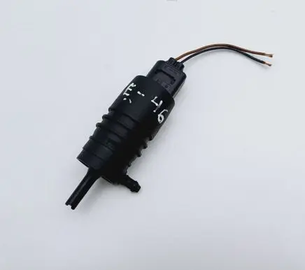 BMW 3 E46 Windscreen/windshield washer pump 