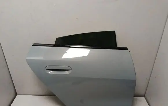 BMW i4 Rear door 9625100 7955211