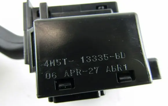 Ford Focus Light switch 4M5T13335BD