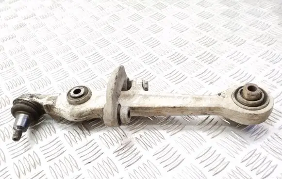 Volkswagen PASSAT B5.5 Front control arm